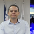 Após flagra com a vice, prefeito de Vitória, casado, se pronuncia e apaga post polêmico