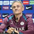 Luis Enrique brinca e afirma não desejar sucesso para Ancelotti no Brasil