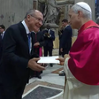 Geraldo Alckmin encontra com papa Leão XIV e o convida para COP30