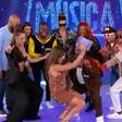 Vídeo: Patrícia Abravanel imita Silvio Santos e dança na 'boquinha' da garrafa