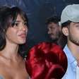 'Muito agarradinhos, escondendo de ninguém': flagra de Bruna Marquezine e João Guilherme em show agita a web. 'Nunca terminaram'