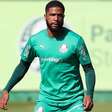 Vitor Roque se reapresenta no Palmeiras e Micael treina sem restrições