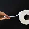 Chuveirinho ou papel higiênico? Qual é a melhor forma de limpeza íntima?