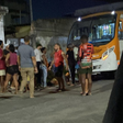 Tragédia: Criança de 6 anos morre atropelada por ônibus após sair da igreja com a mãe