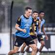 Santos inscreve Julio Furch no Brasileirão e tenta reagir na competição