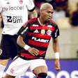 Lorran volta a jogar pelo profissional do Flamengo e ganha recado de Filipe Luís