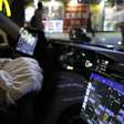 Taxista é acusado de drogar e estuprar 50 passageiras em Tóquio