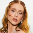 Marina Ruy Barbosa radicaliza em mudança no visual e surge loira