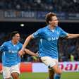 Napoli vence Cagliari e é campeão italiano