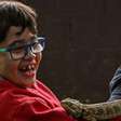 13 revelações do Censo inédito sobre autistas e pessoas com deficiência no Brasil