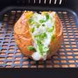 Batata recheada na Airfryer: irresistível, pronta sem esforço