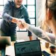 14 franquias baratas para você empreender em família