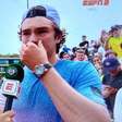 João Fonseca se emociona após vaga na 3ª rodada de Roland Garros
