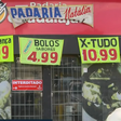 Mulher morre após ficar um mês internada com intoxicação por consumir torta de frango