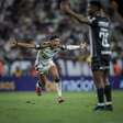 Galo vence o Ceará no Castelão com golaço de Rony e sobe na tabela do Brasileirão