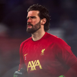 Bomba Alisson se pronuncia e revela desejo de voltar ao internacional