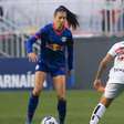 São Paulo goleia RB Bragantino e garante classificação no Brasileirão Feminino