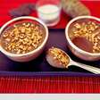Sobremesa cremosa de chocolate sem leite: 3 ingredientes