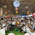 Bienal do Livro recebe 30 mil alunos da rede municipal com estande da SME focado em leitura e tecnologia