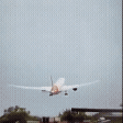Veja o momento em que avião com 242 a bordo cai na Índia