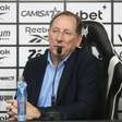 Astro da NBA deseja comprar parte de Textor no Crystal Palace