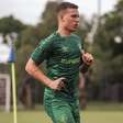 Fluminense aceita, e Athletico negocia com lateral tricolor