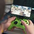 Conhecido como "um dos melhores jogadores de videogame do mundo", ele arrecadou dinheiro para criar seu próprio "culto"