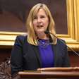 Polícia ainda busca suspeito do assassinato da deputada americana Melissa Hortman