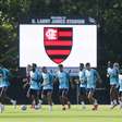 Sem De la Cruz, Filipe Luís pode ter nova baixa no time titular do Flamengo para estreia no Mundial