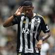 Júnior Santos comenta interesse do Botafogo e analisa situação no Atlético