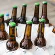 Se você tem sal e álcool em casa, tem um tesouro: eles vão ajudar a gelar as bebidas do churrasco mais rápido