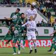 Chapecoense bate Ferroviária e se aproxima do G4 da Série B