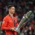 Descubra por que Cristiano Ronaldo pinta as unhas dos pés de preto