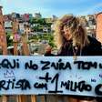 Multiartista periférica bate 1 milhão de seguidores declamando poesia