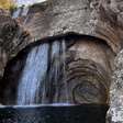 Conheça a cachoeira em Goiás que tem formato de caracol e parece cenário de filme; fotos