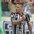 Jogador do Atlético-MG tem casa invadida por bandidos