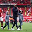 Manchester United inicia reformulação e deve se desfazer de nomes importantes