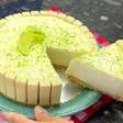Torta de limão com bis fácil e deliciosa que você deixa pronta em menos de meia hora