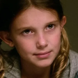 Você lembra que Millie Bobby Brown fez NCIS? A jovem atriz mostrou um vislumbre bem diferente da Eleven