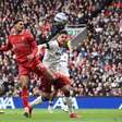 Leverkusen fecha acordo por jovem zagueiro do Liverpool