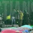 Baterista tem infarto durante show e precisa ser reanimado no palco