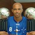 Ricardinho lamenta situação envolvendo o Cruzeiro