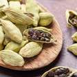 O tempero mais esquecido é um dos mais poderosos: conheça os benefícios do cardamomo