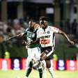 Athletic marca no fim, e bate o líder Goiás fora de casa pela Série B