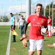 Ex-Cruzeiro assume gestão de barbearia do Benfica em Portugal