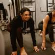 Nem caminhada, nem ioga: este é o melhor exercício de treinamento de força para fazer em casa ou na academia depois dos 50 anos