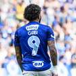 Polícia faz operação contra grupo que aplicava golpes para desviar salário de jogadores da Série A