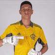 Flamengo acerta venda de goleiro do sub-20 para clube espanhol