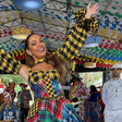 Patrícia Poeta mostra 3 ideias de look xadrez para Festa Junina