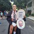 Em protesto ao STF, homem se fantasia de Alexandre de Moraes para ato de Bolsonaro em SP: 'Suprema tribo'
